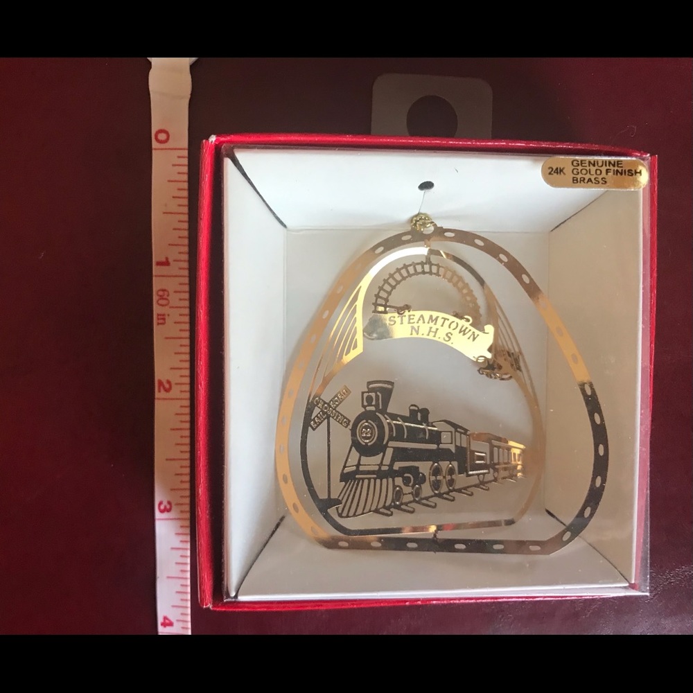 24k gold finish brass Christmas ornament 2001